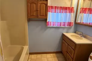 222 Spruce St, Spooner, WI 54801 - Photo 16