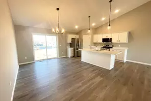 4680 199th St N, Forest Lake, MN 55025 - Photo 4