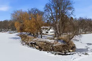 611 N Shore Dr, Detroit Lakes, MN 56501 - Photo 54