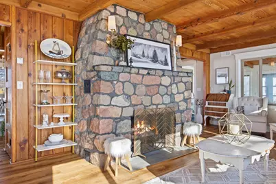 611 N Shore Drive, Detroit Lakes, MN 56501 - Photo 8