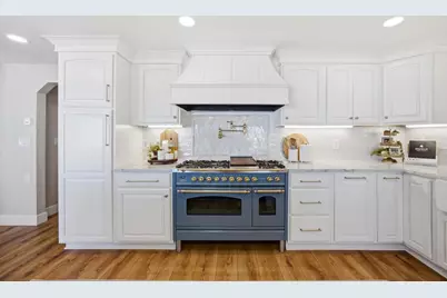 611 N Shore Drive, Detroit Lakes, MN 56501 - Photo 18