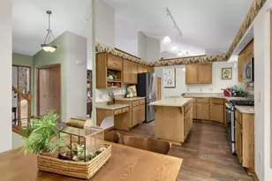 7104 Mourning Dove Rd, Circle Pines, MN 55014 - Photo 12