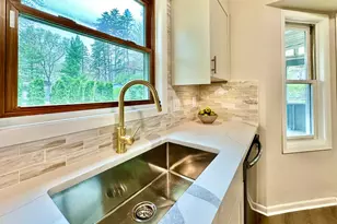 809 Wagon Wheel Trail, Mendota Heights, MN 55120 - Photo 12