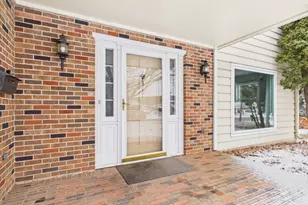 317 Franklin St N, Glenwood, MN 56334 - Photo 2