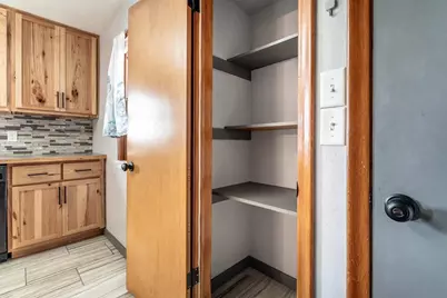 729 W Birch Avenue, Fergus Falls, MN 56537 - Photo 10