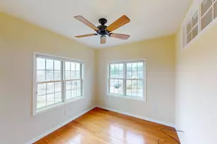 807 Maple Shade Dr, Holmen, WI 54636 - Photo 18