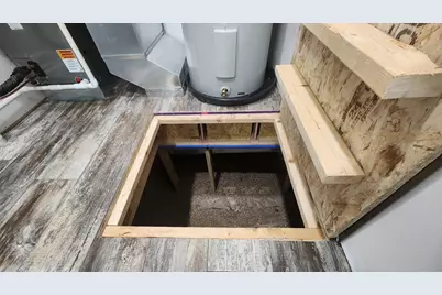 901 7th Ave SW, Pipestone, MN 56164 - Photo 24