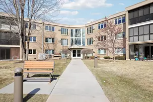 4360 Brookside Ct, Edina, MN 55436 - Photo 1