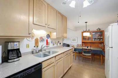 4360 Brookside Court #218, Edina, MN 55436 - Photo 4