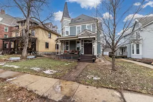 546 Ashland Ave, Saint Paul, MN 55102 - Photo 2