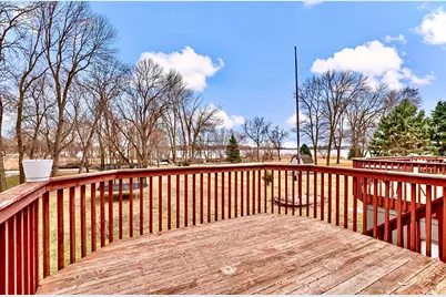 141 Fairlawn Avenue E, Winsted, MN 55395 - Photo 8