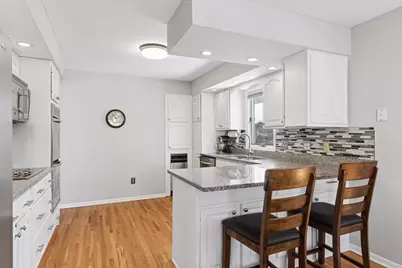 2555 Aladdin Street, Roseville, MN 55113 - Photo 14