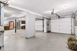 2555 Aladdin St, Roseville, MN 55113 - Photo 38