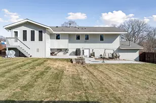 2555 Aladdin St, Roseville, MN 55113 - Photo 42