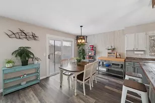 6532 272nd Ct, Wyoming, MN 55092 - Photo 8