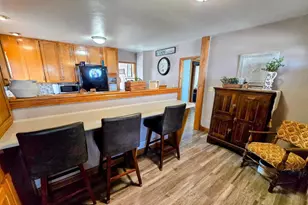 321 5th Ave SE, Pipestone, MN 56164 - Photo 8