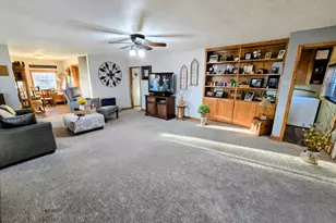 321 5th Ave SE, Pipestone, MN 56164 - Photo 20