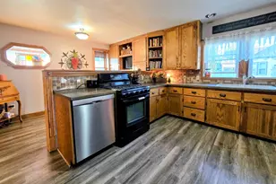 321 5th Ave SE, Pipestone, MN 56164 - Photo 10