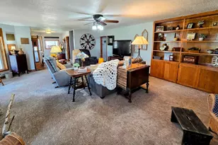 321 5th Ave SE, Pipestone, MN 56164 - Photo 24