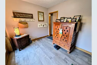 321 5th Avenue SE, Pipestone, MN 56164 - Photo 14