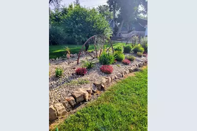 321 5th Avenue SE, Pipestone, MN 56164 - Photo 54