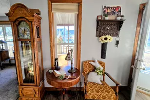 321 5th Ave SE, Pipestone, MN 56164 - Photo 4