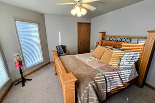 321 5th Ave SE, Pipestone, MN 56164 - Photo 32