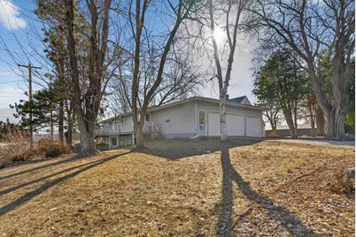 30620 Akerson Street, Lindstrom, MN 55045 - Photo 2