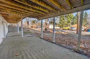 30620 Akerson St, Lindstrom, MN 55045 - Photo 36