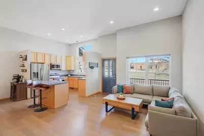 2826 Clover Ridge Drive #3203, Chaska, MN 55318 - Photo 8