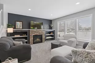 19550 Iberis Ave, Lakeville, MN 55044 - Photo 8