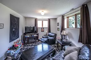 1142 Cheery Ln NE, Columbia Heights, MN 55421 - Photo 22