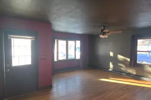 729 Elm Ct, Le Sueur, MN 56058 - Photo 4