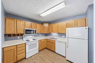 14 E 13th Street, Waconia, MN 55387 - Photo 8
