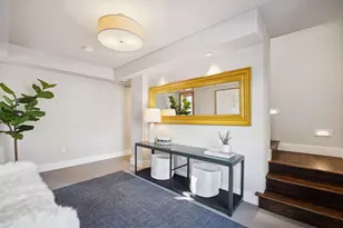 747 Kenwood Pkwy, Minneapolis, MN 55403 - Photo 6