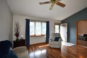 1055 S Main St, Zumbrota, MN 55992 - Photo 8