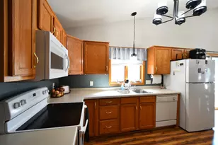 1055 S Main St, Zumbrota, MN 55992 - Photo 12