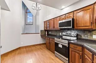 7476 Cahill Rd, Edina, MN 55439 - Photo 8