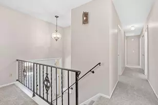 1056 Brooks Ave W, Roseville, MN 55113 - Photo 18