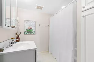 1056 Brooks Ave W, Roseville, MN 55113 - Photo 10