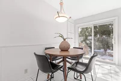 1056 Brooks Avenue W, Roseville, MN 55113 - Photo 24