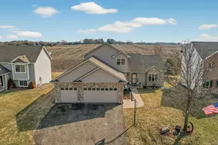 975 Hope Ave, Jordan, MN 55352 - Photo 2