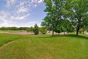 7100 Highland Ct, Eden Prairie, MN 55346 - Photo 84