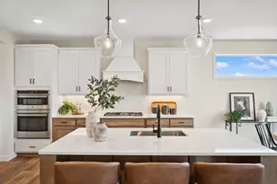 10180 Heather Ln, Corcoran, MN 55374 - Photo 14