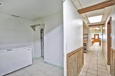 147 E Main Street, West Concord, MN 55985 - Photo 18