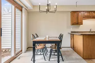 8425 W 97th St, Bloomington, MN 55438 - Photo 10