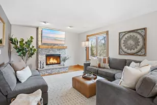 4136 Prairie Ridge Rd, Eagan, MN 55123 - Photo 22