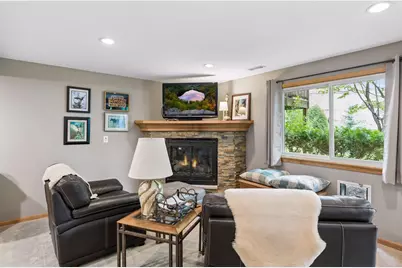 16300 Highwood Drive, Minnetonka, MN 55345 - Photo 28