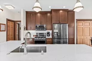 4134 Oakbrooke Trail, Eagan, MN 55122 - Photo 8