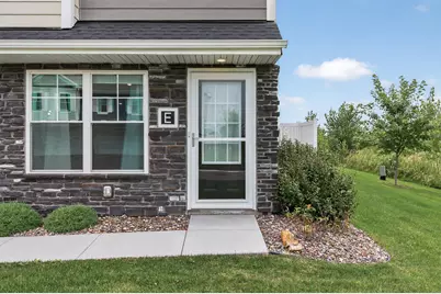 11010 Yalta Street NE #E, Blaine, MN 55449 - Photo 4